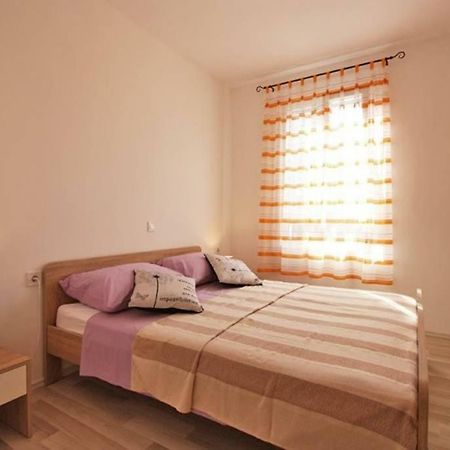 Апартаменти Apartman Simona Фажана Екстер'єр фото