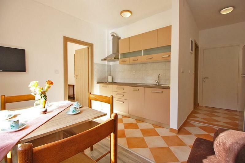 Апартаменти Apartman Simona Фажана Екстер'єр фото